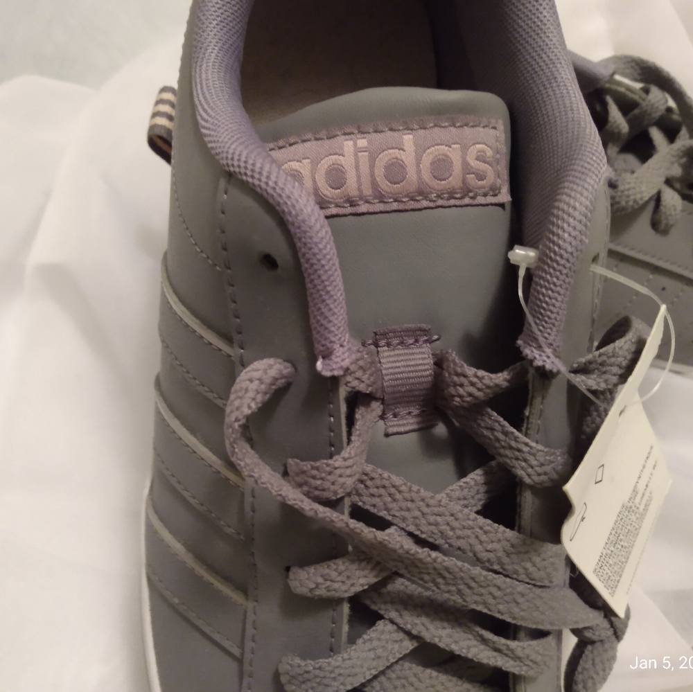 Adidas Neo - Picture 5 of 8